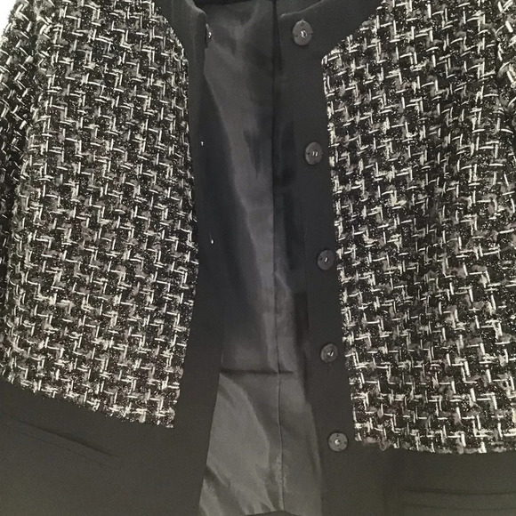 Peter Nygard Women’s Boucle Metallic Weave Blazer Career Black & Silver Size 10P - Picture 4 of 8
